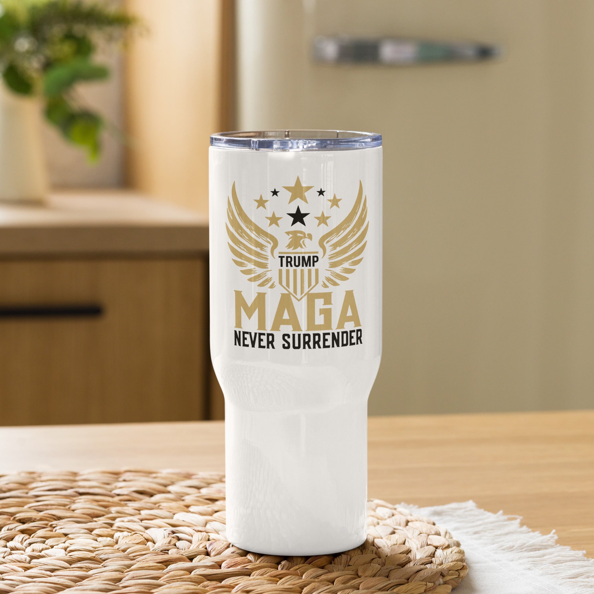 NEVER SURRENDER - Travel mug